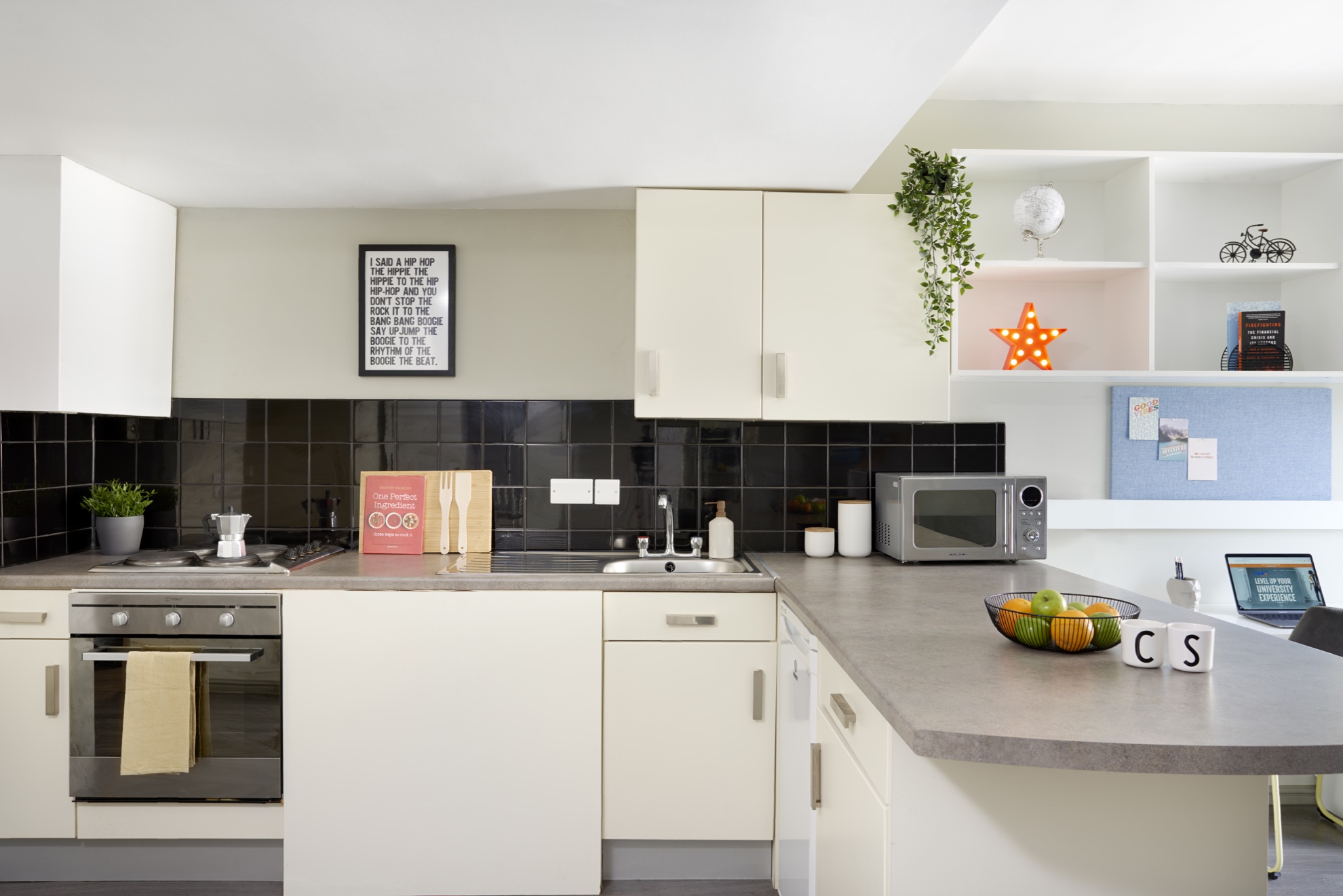 2679 Central Point Classic Studio0376
