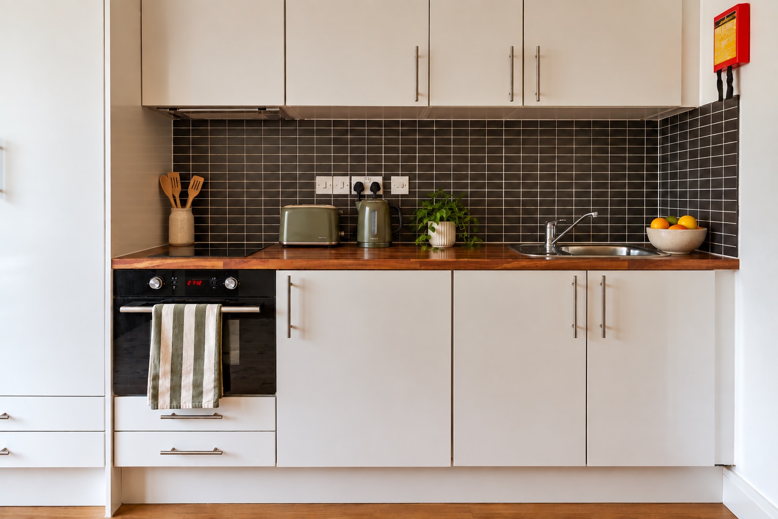 Garrow House London Gold Studio Kitchen 2