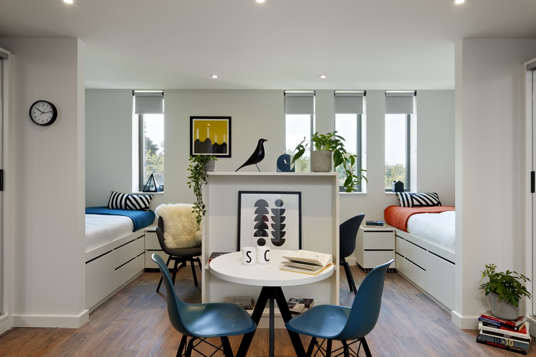 Student Castle Oxford Fielding Twin Studio Bedroom