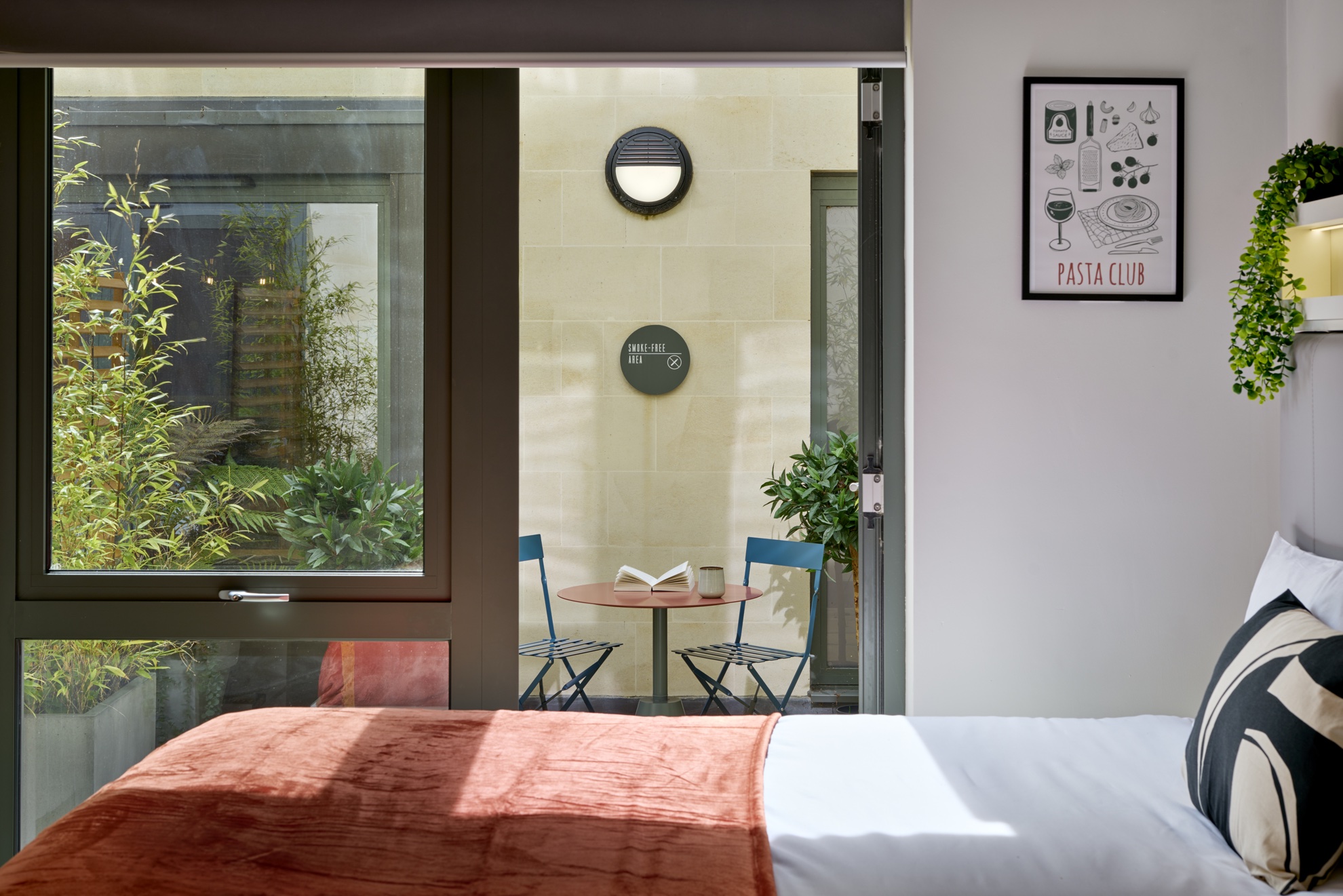 Student Castle Bath Austen Studio Courtyard Bedroom