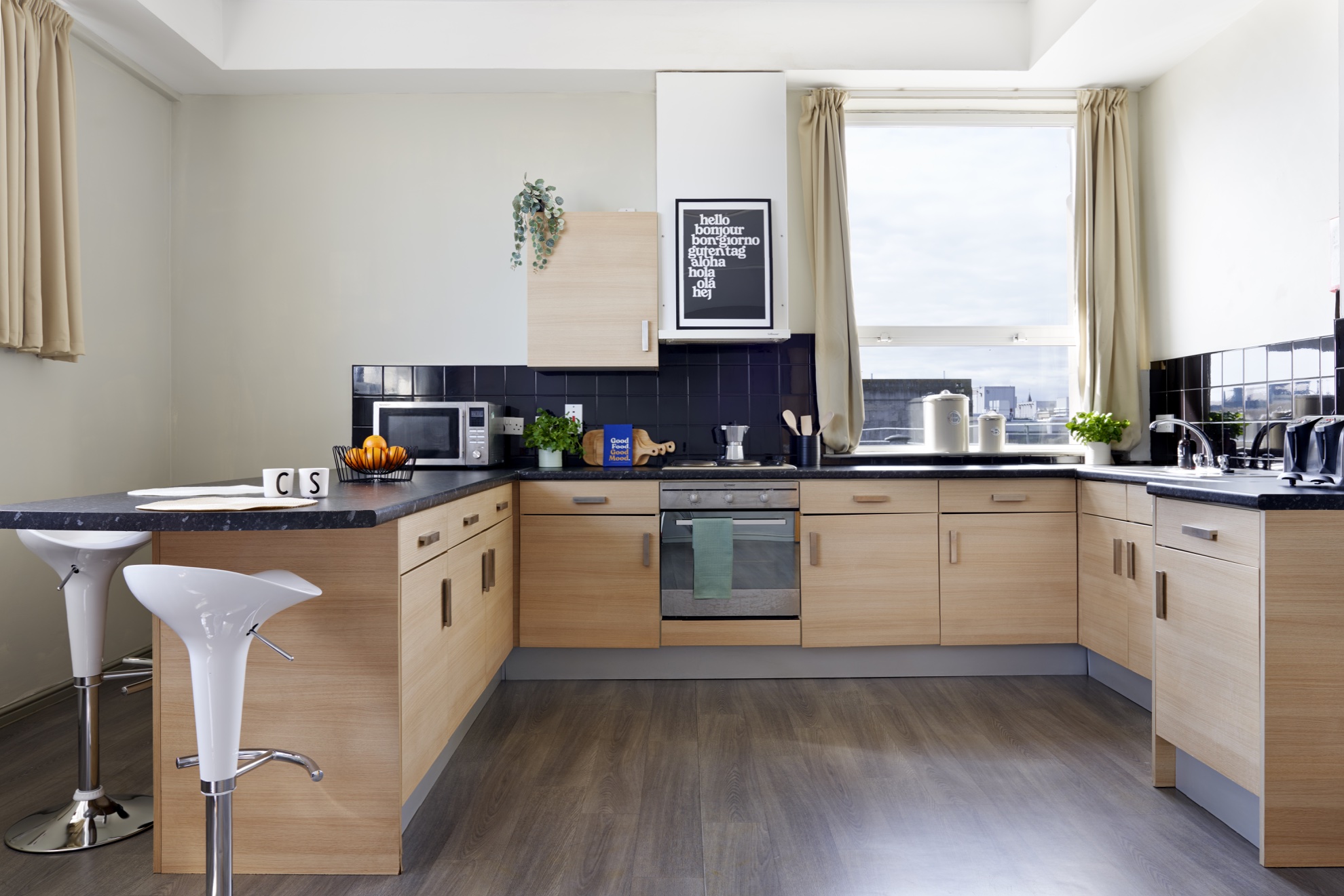258 CENTRAL POINT KITCHEN 0113