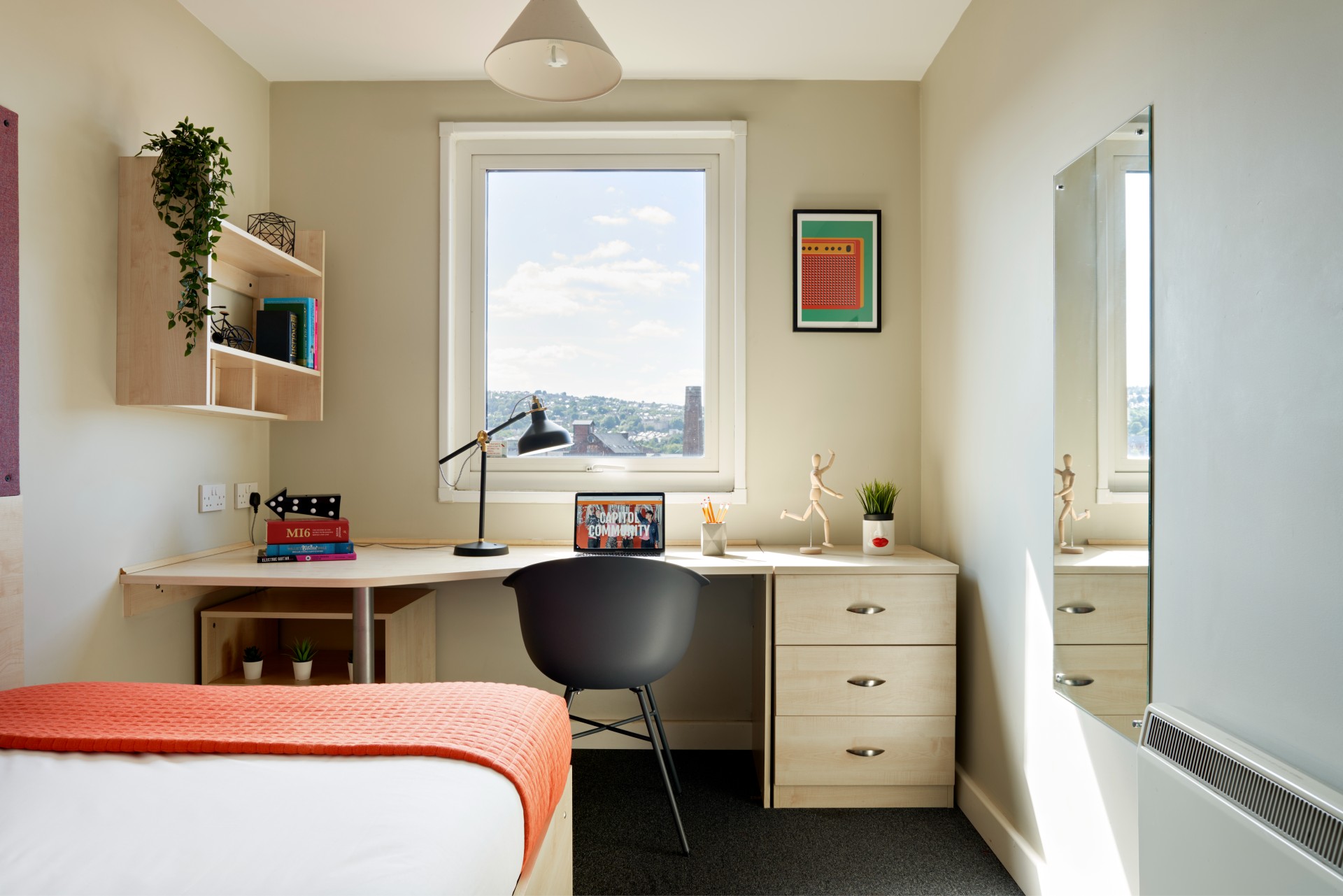 Central Quay Bronze Ensuite Bedroom