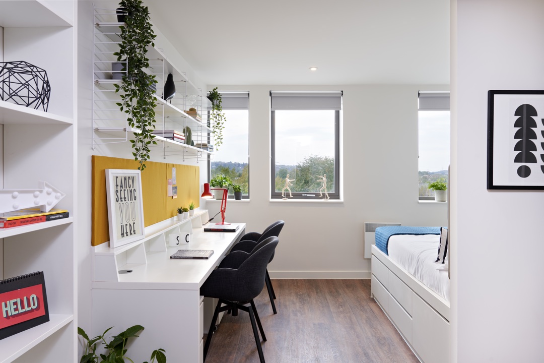 Student Castle Oxford Lewis Ensuite With Ac Bedroom
