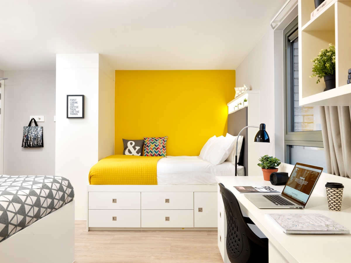 Student Castle Edinburgh Bruce Twin Studio Bedroom