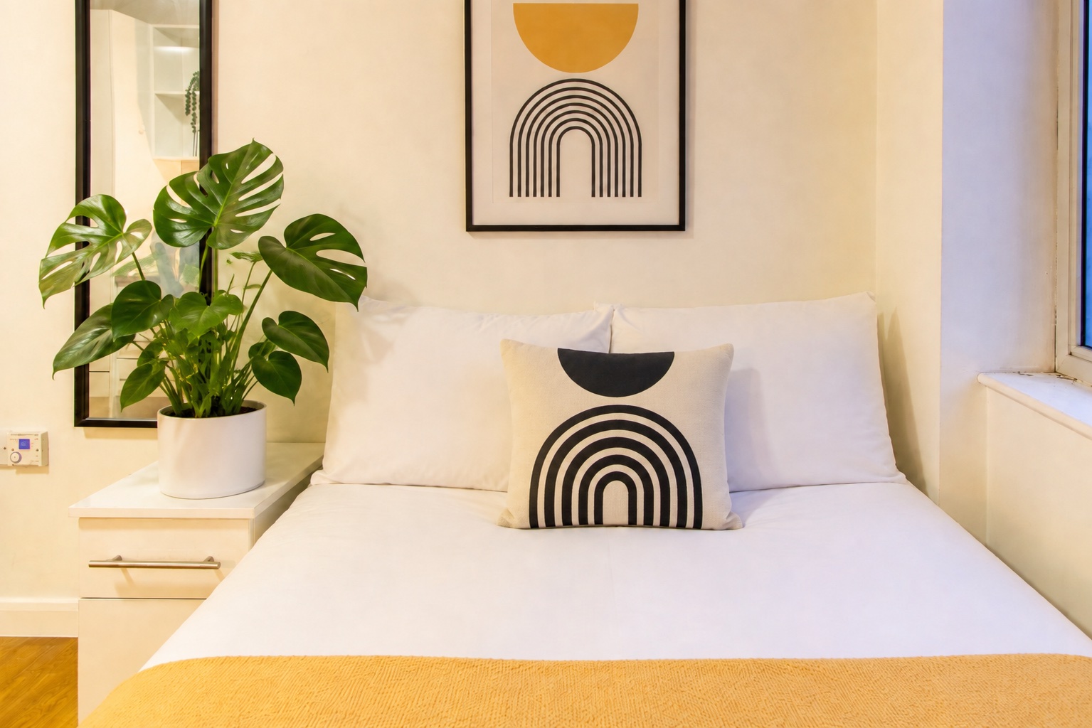 The Glasshouse Nottingham Silver 2 Bed Room Bedroom