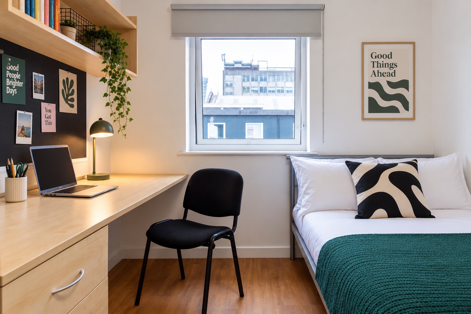 Canalside Birmingham Silver Ensuite Bedroom