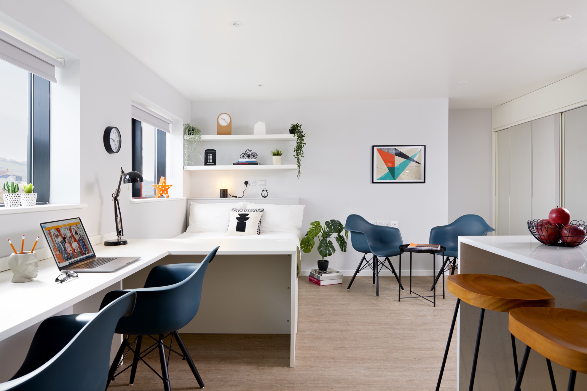 258 ST TERESA PENTHOUSE STUDIO 406 0108