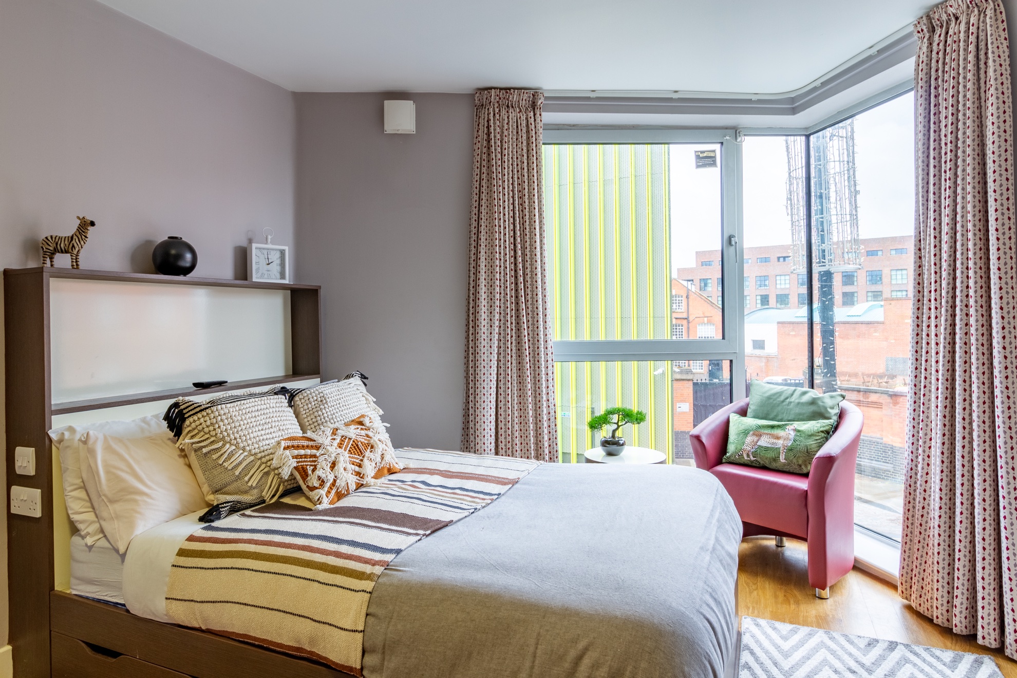 Hawley Crescent London Silver Studio Bedroom 3