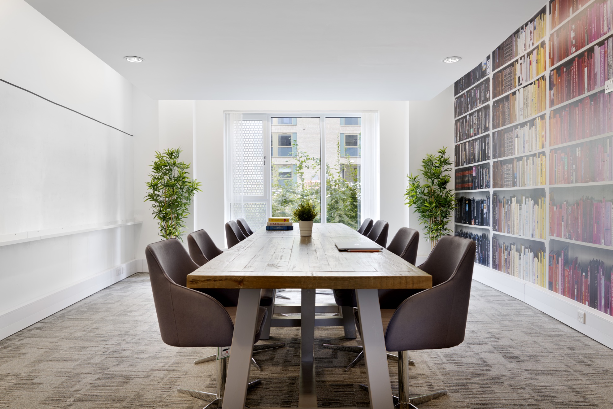 Hampton Square Meeting Room