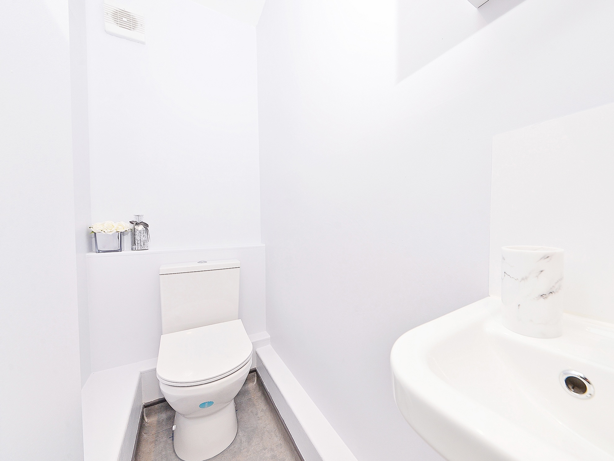 Manchester Court Manchester Ensuite Bathroom
