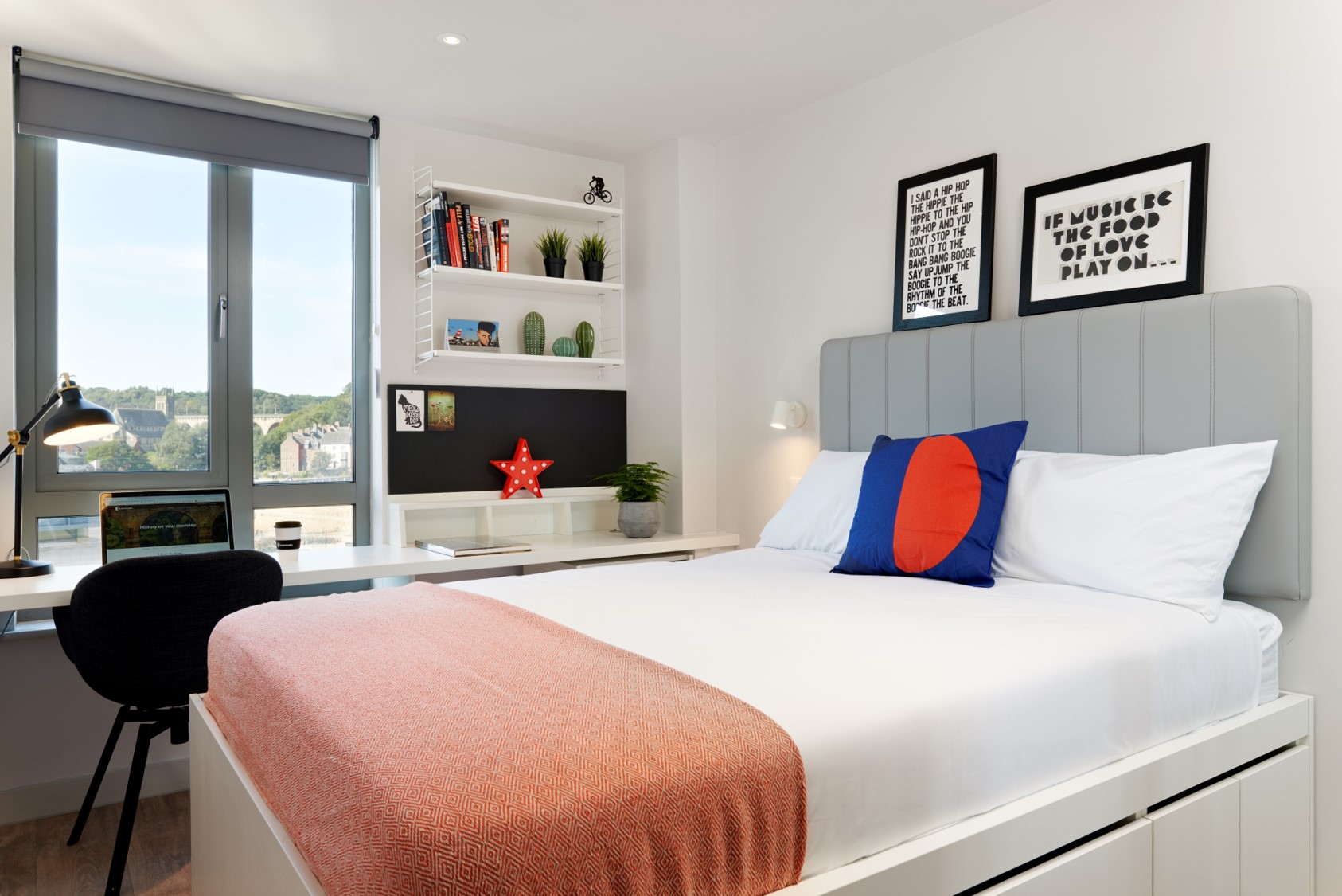 Student Castle Durham Turner Ensuite Bedroom