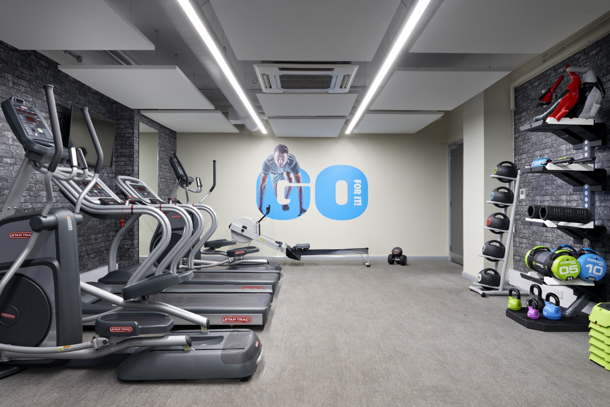 Hampton Square Gym