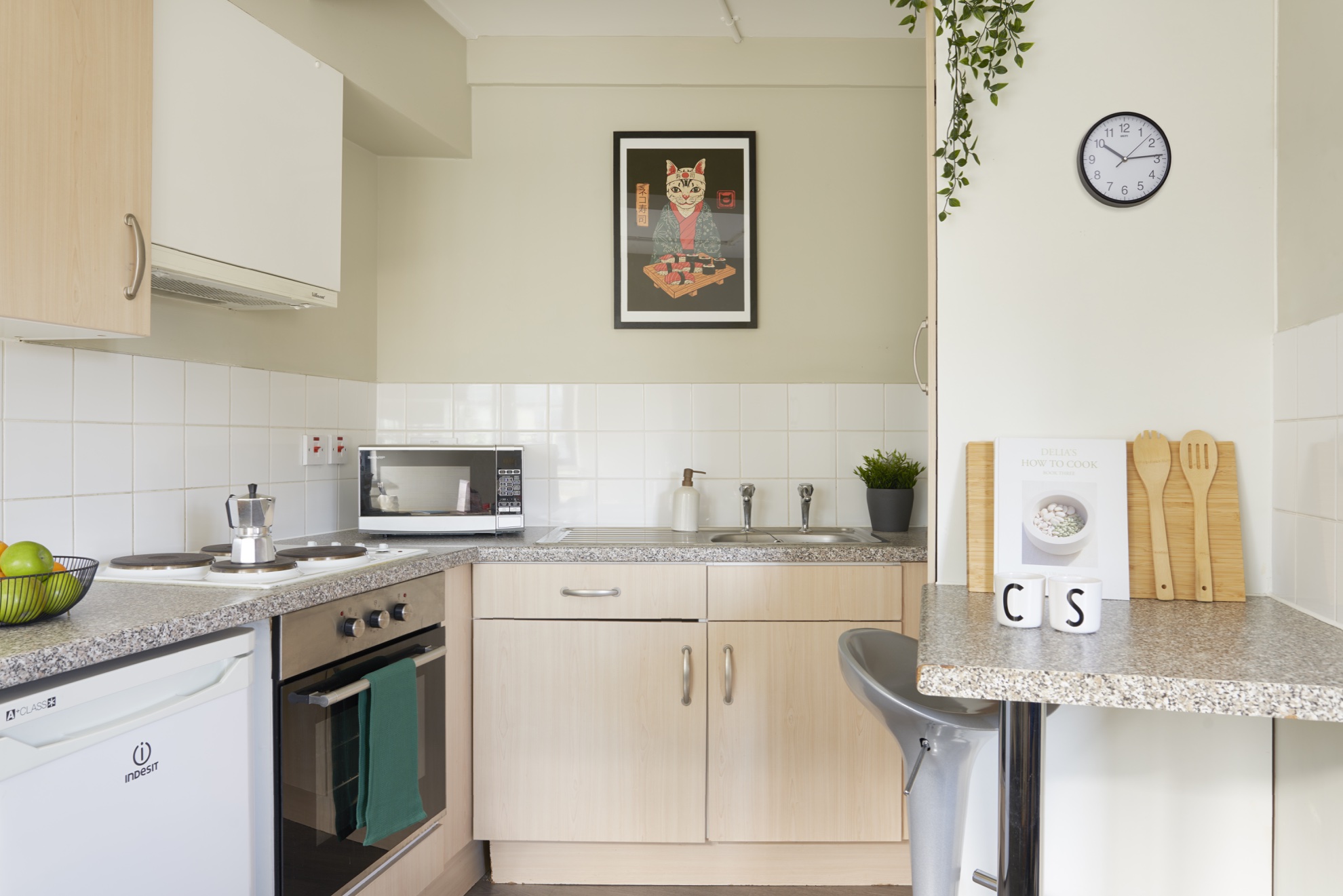 2679 ST THOMAS CLASSIC STUDIO KITCHEN 0157