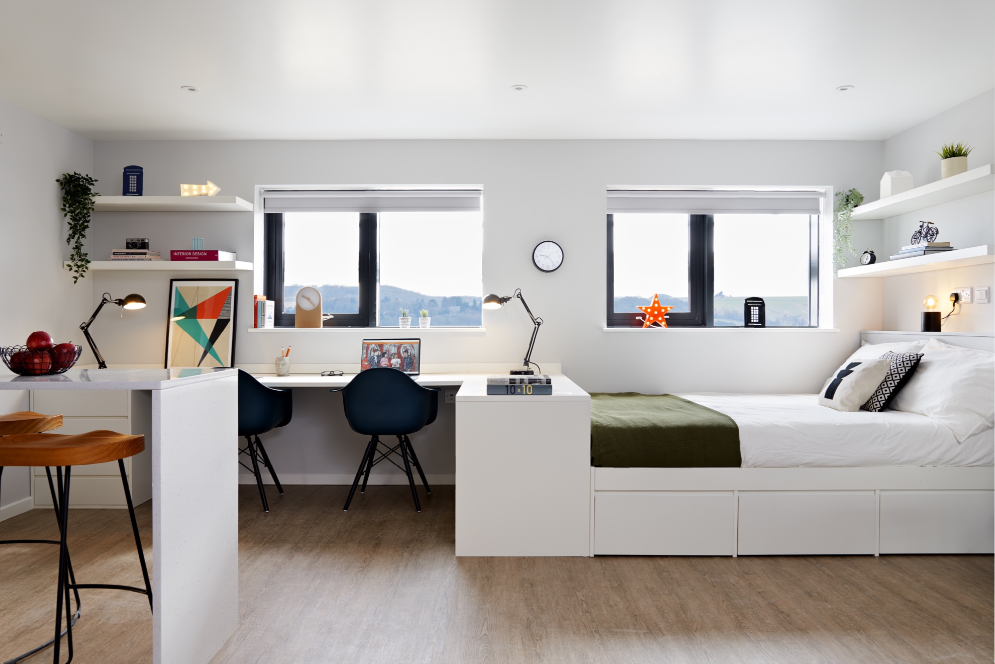 258 ST TERESA PENTHOUSE STUDIO 406 0099