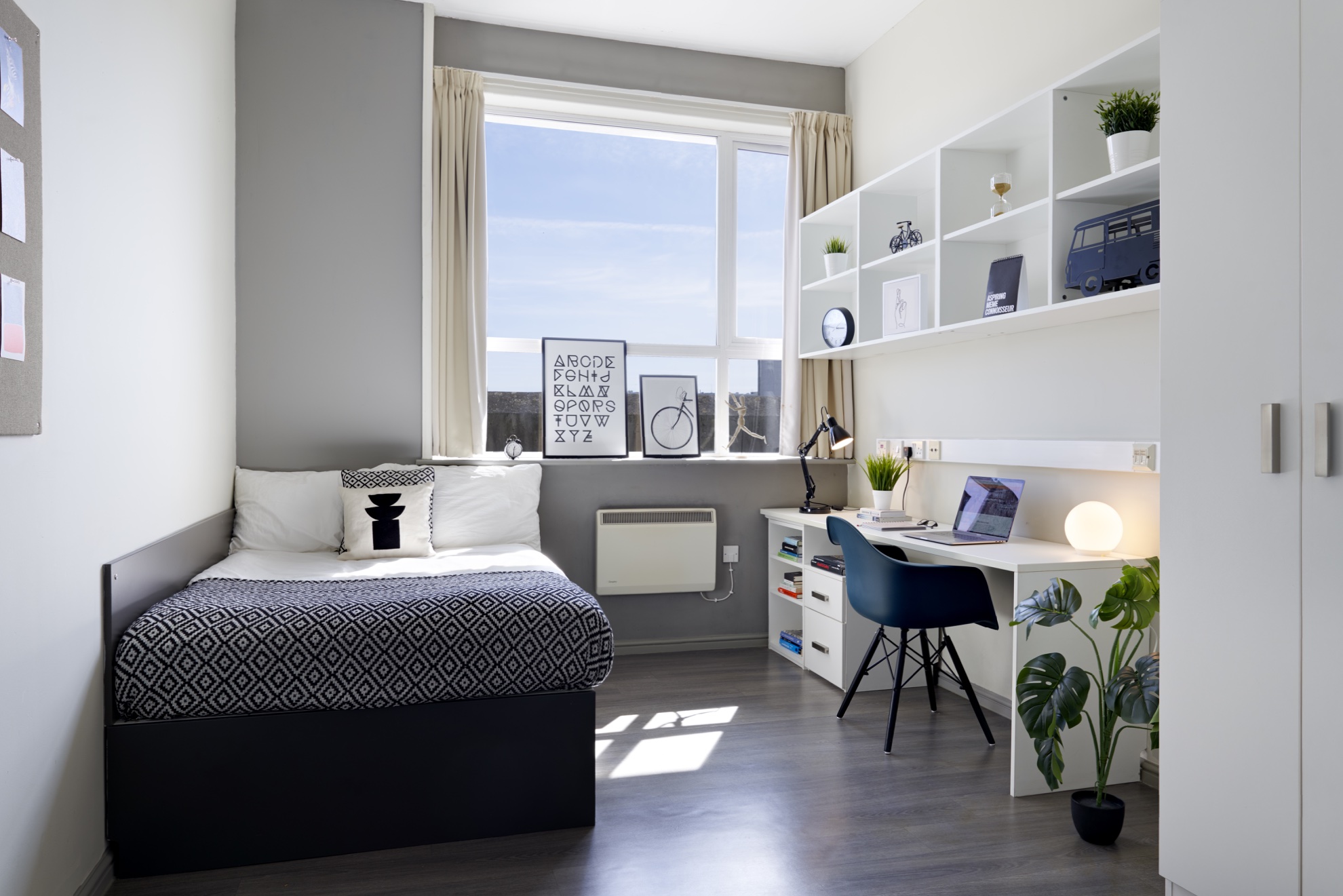 258 CENTRAL POINT CLASSIC ENSUITE 408 0091 ALT