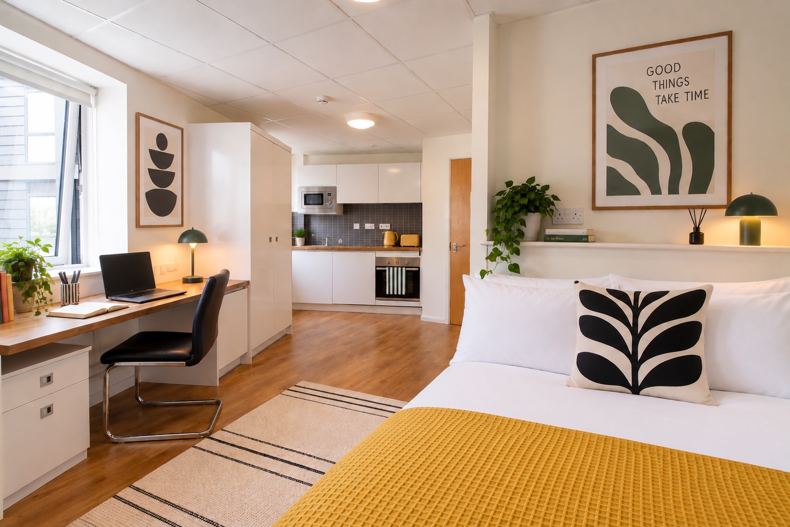 Danesgate House Lincoln Platinum Studio Bedroom