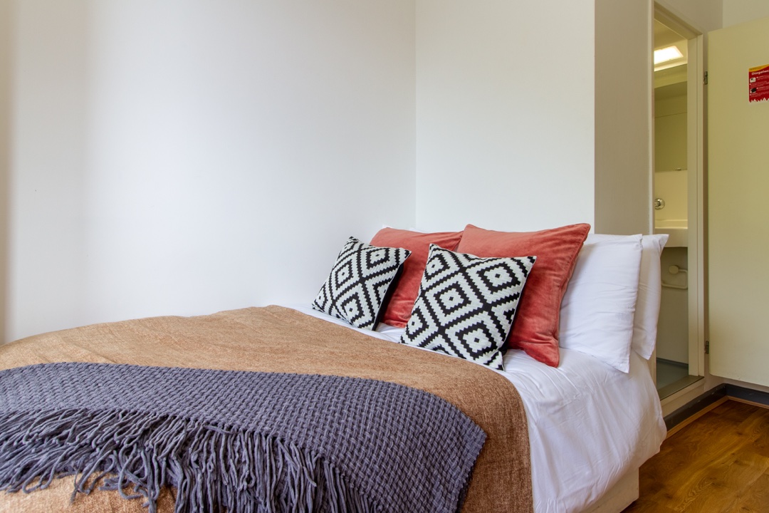Alexandra Hall Aberystwyth Bronze Ensuite Bedroom 3