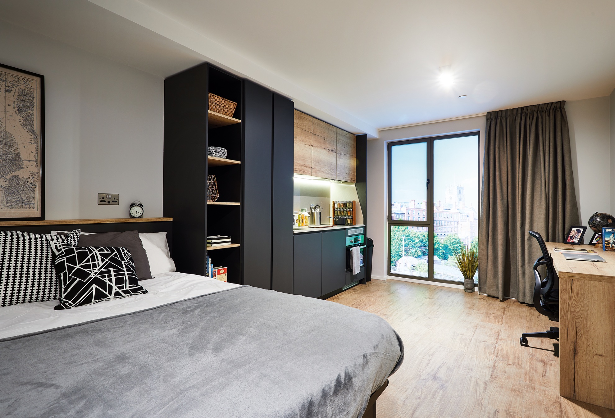Nottingham Room 01 SILVER 2000 X 1360