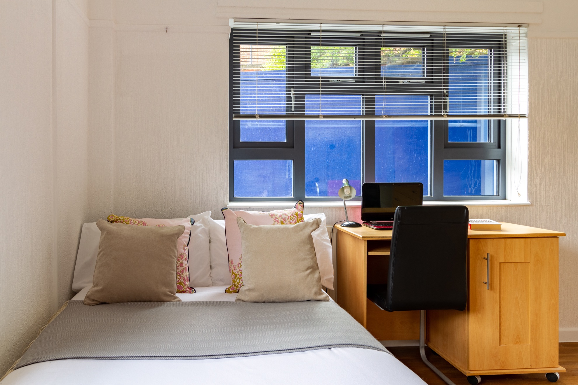 Landale House London Platinum Ensuite Bedroom