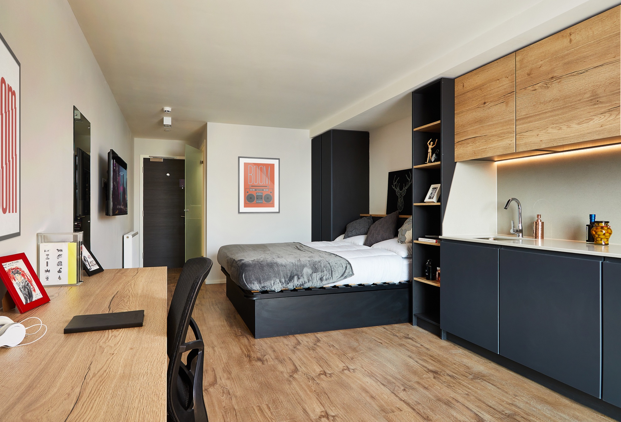 Nottingham Room 05 PLATINUM 2000 X 1360