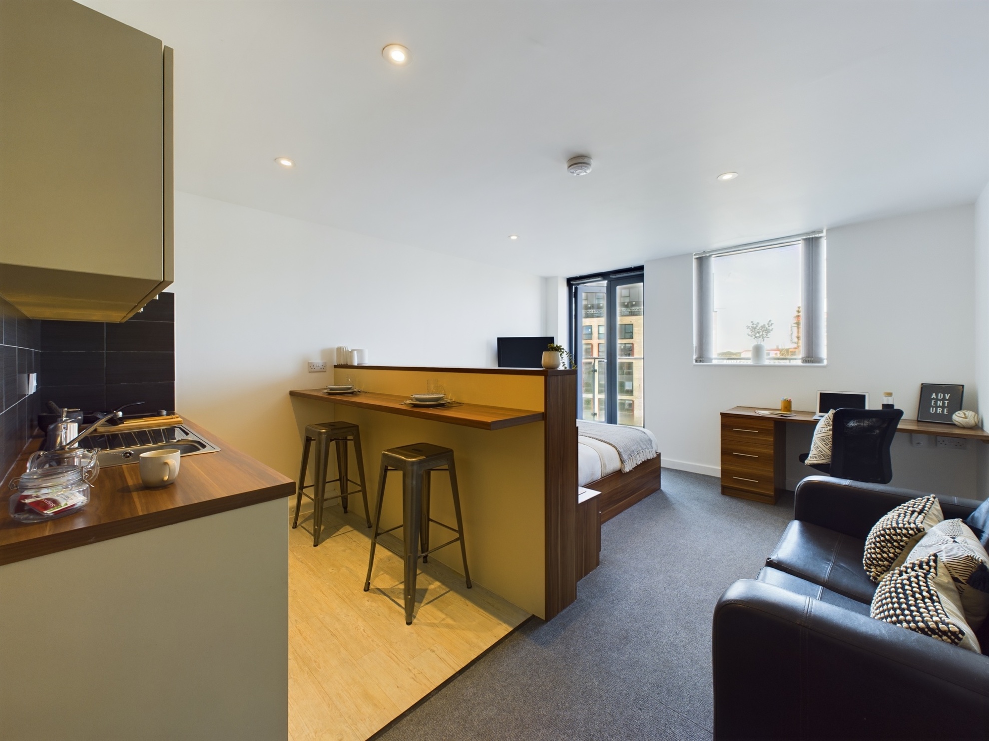Windsor Court Liverpool Gold Studio Bedroom