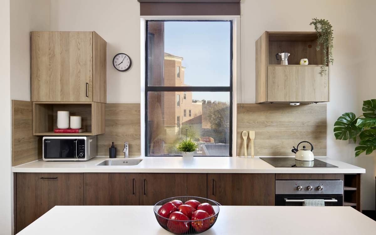 student castle reading gold studio kitchen